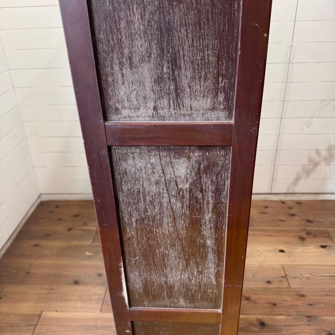 昭和レトロ　ヴィンテージ　波ガラスが素敵な木製キャビネット　本棚　食器棚　収納
