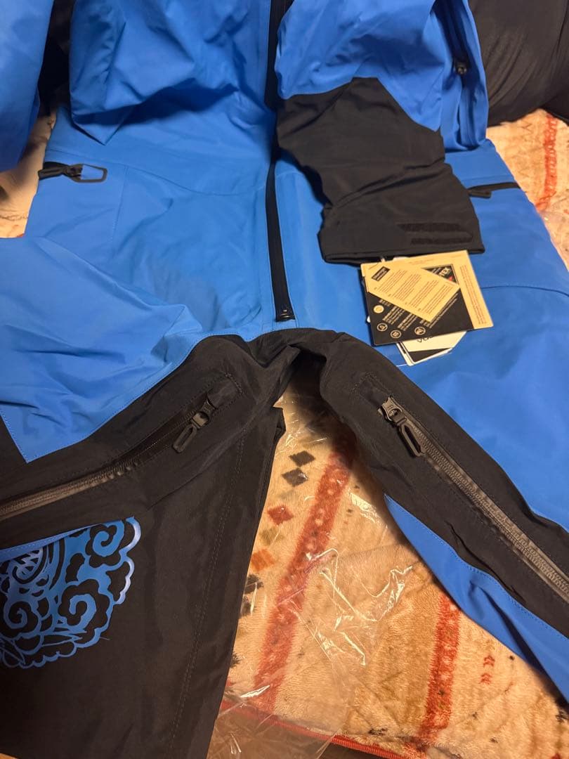 新品 GORE TEX 3L 3レイヤー VOLCOM JAMIE LYNN