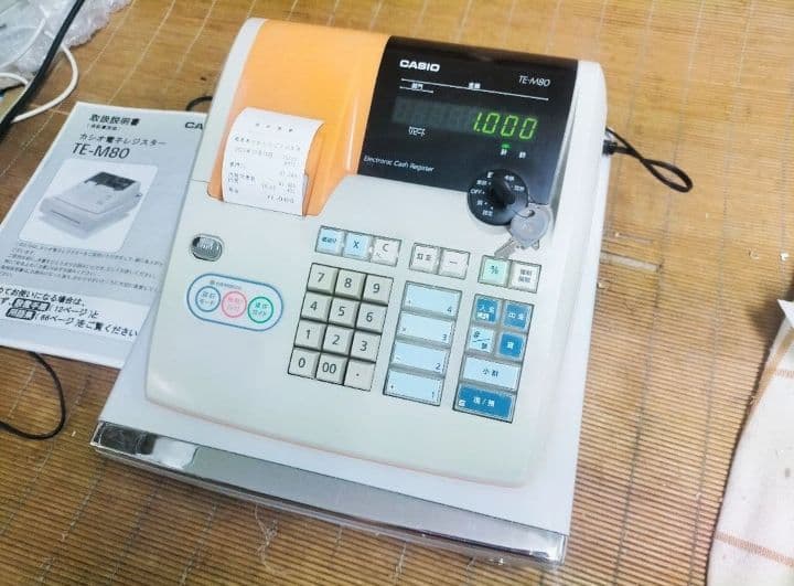カシオレジスター　TE-M80　中古品　人気機種感熱紙　送料無料　001121