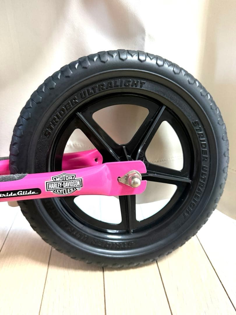 ハーレーダビットソン　ストライダー　おまけステッカー付