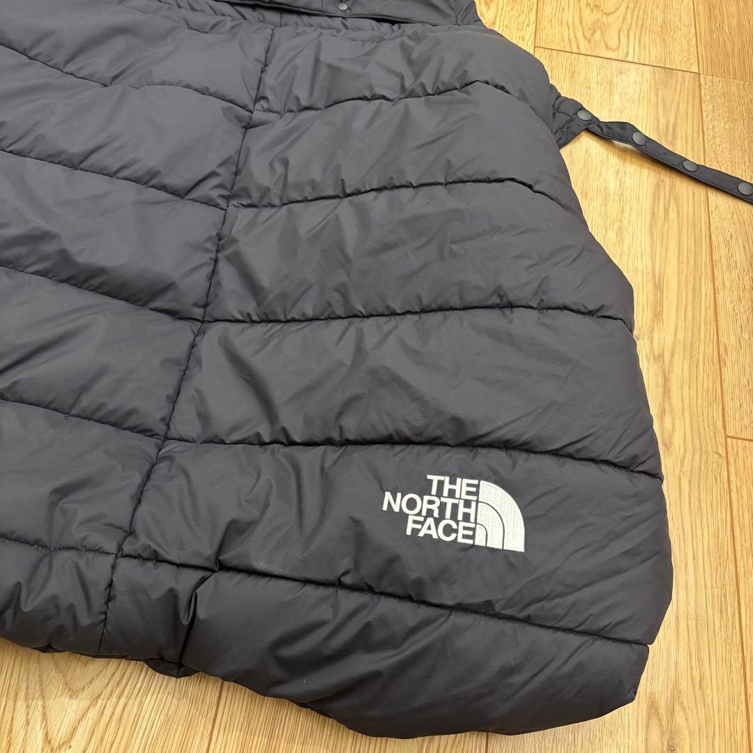 【ほぼ未使用】THE NORTH FACE　ベビーシェルブランケット　抱っこ紐①