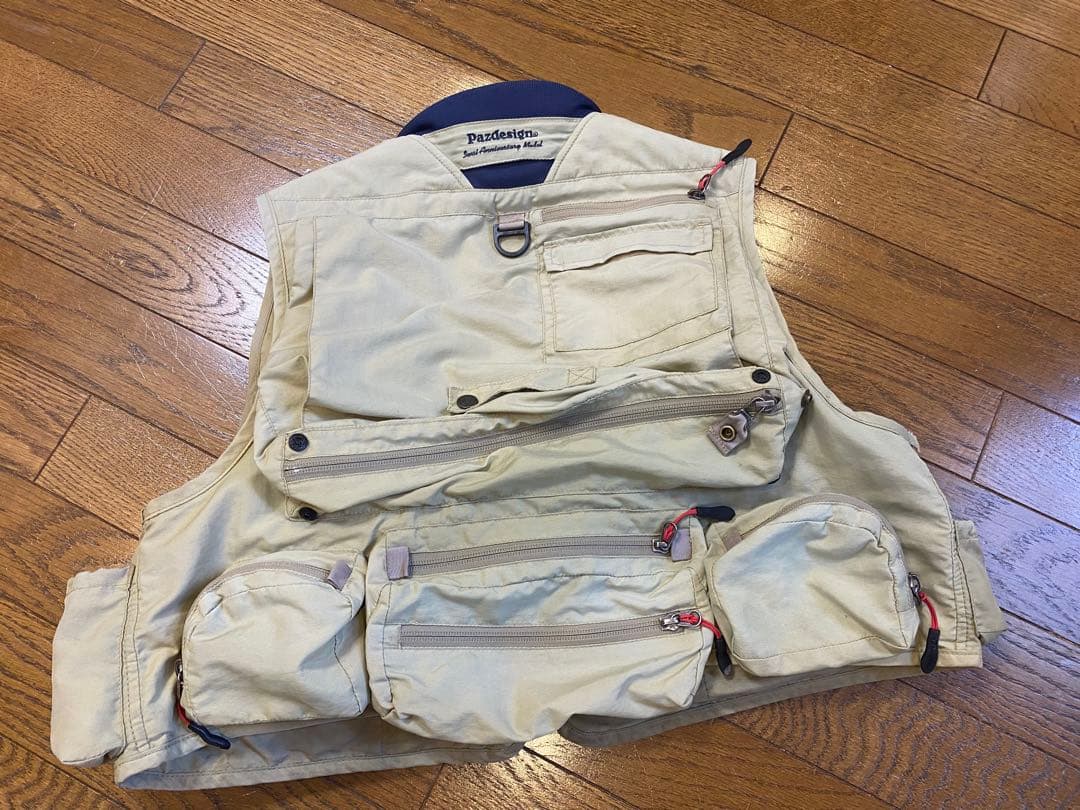 岩井渓一郎プロモデルベスト Ｍサイズ