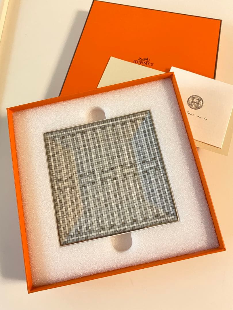 HERMES エルメス　角皿　プチカレ No2 〈モザイク 24〉 プラチナ