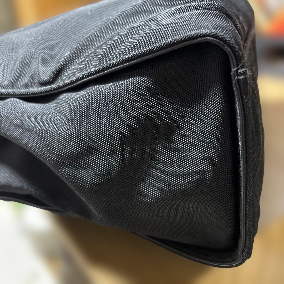 k*4様 GUCCI ブラック ハンドバッグ バンブーハンドル