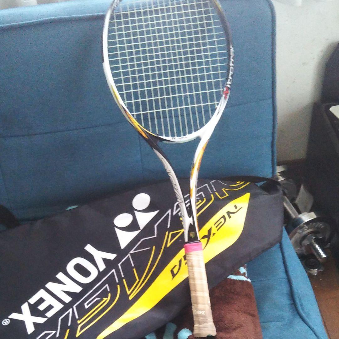 けっこうかっこいいラケット