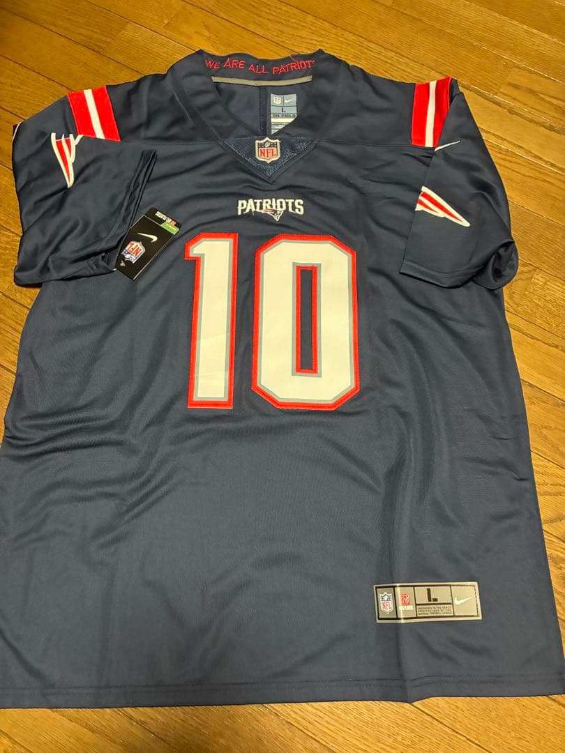ニューイングランド•ペイトリオッツ　ドレイク•メイ　ユニフォーム　Ｌサイズ　新品