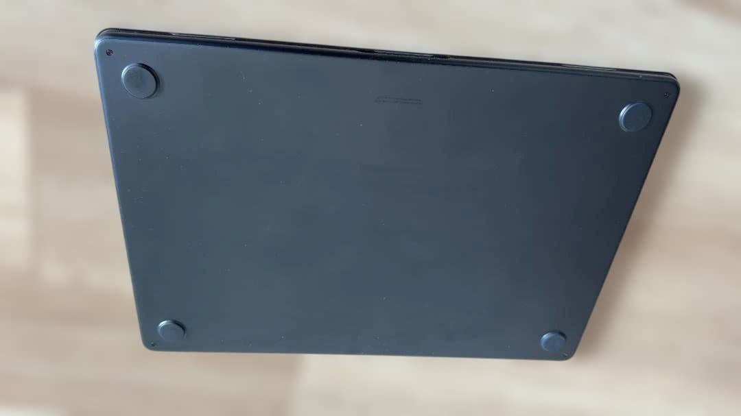 [美品]MacBook Air 15.3インチ M2 256G ミッドナイト