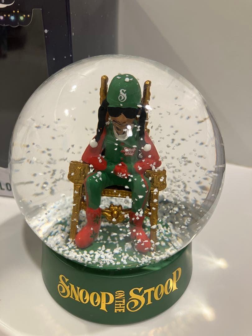 R*E様 スヌープドッグ Snoop on the Stoop スノードーム