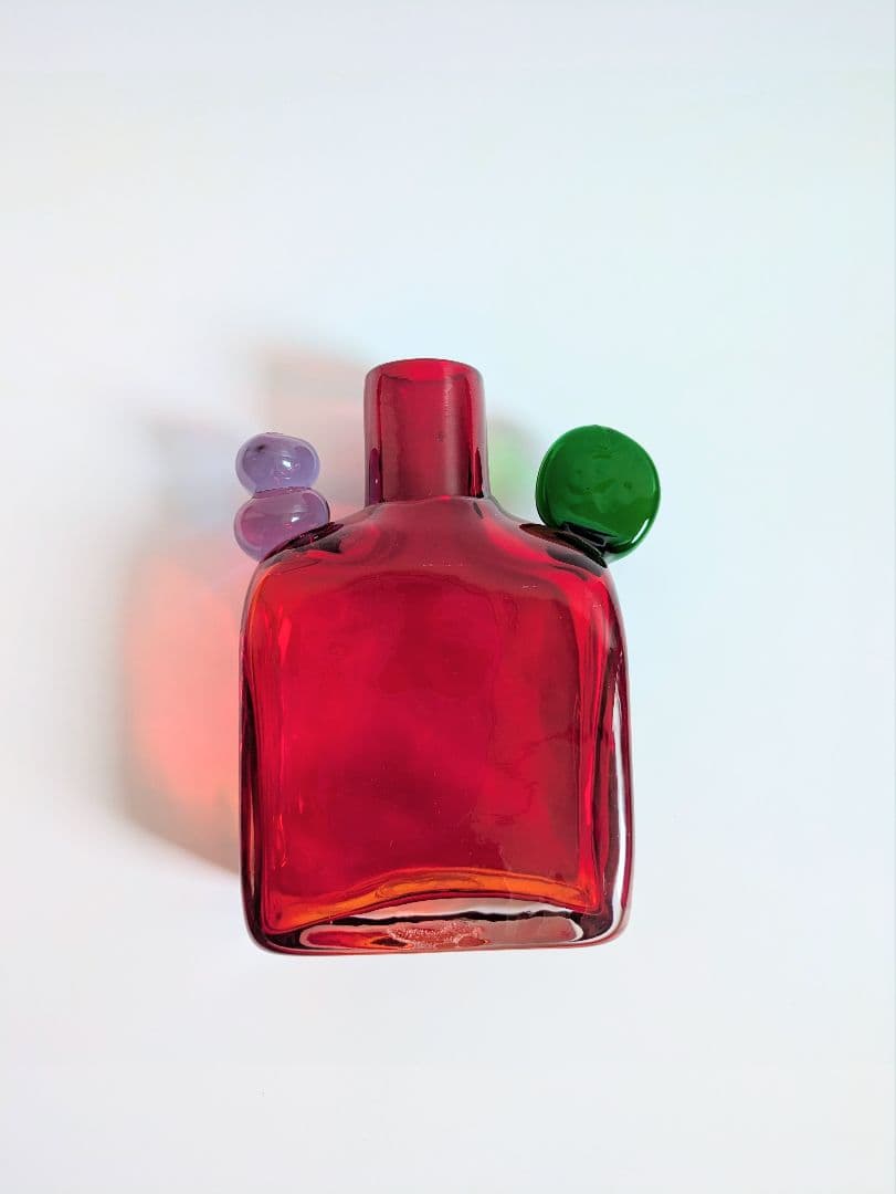 希少　N526 レッド　ポムポム　pampula pompom bottle