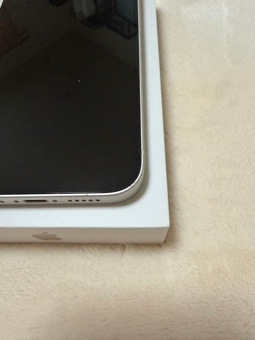 Apple iPhone 13 ホワイト 本体 付属品付き