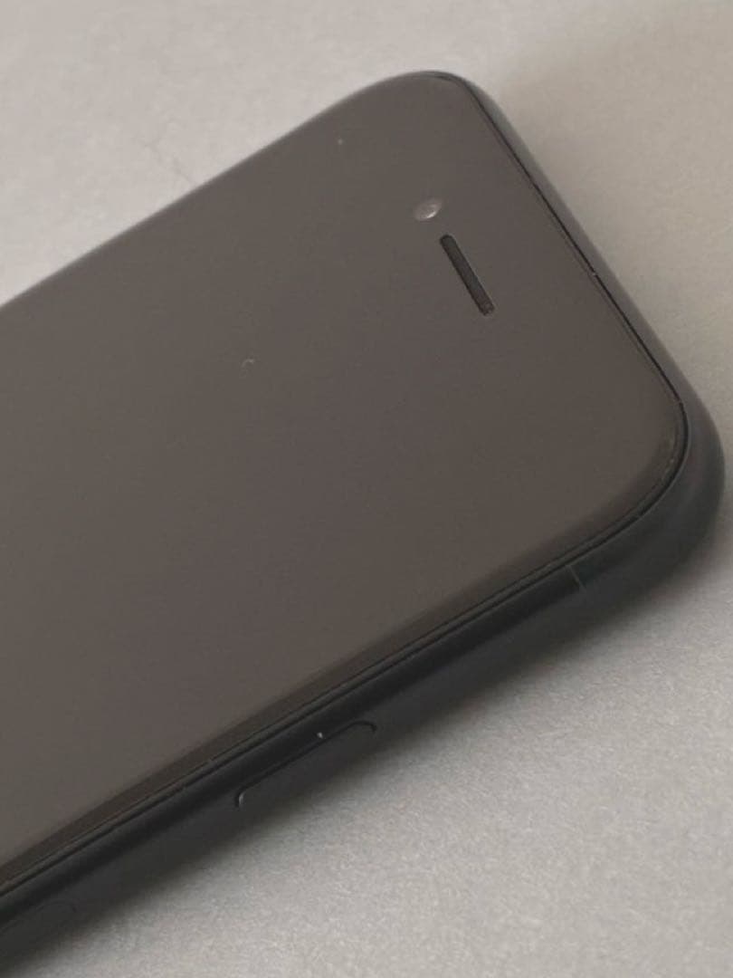 iPhone SE 第3世代 64GB 箱付き