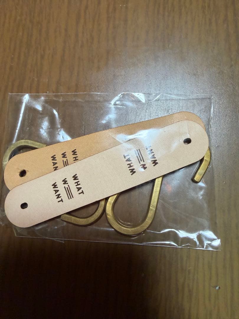 WHAT WE WANT WWW_SOLIDWOODSHELF ケース付