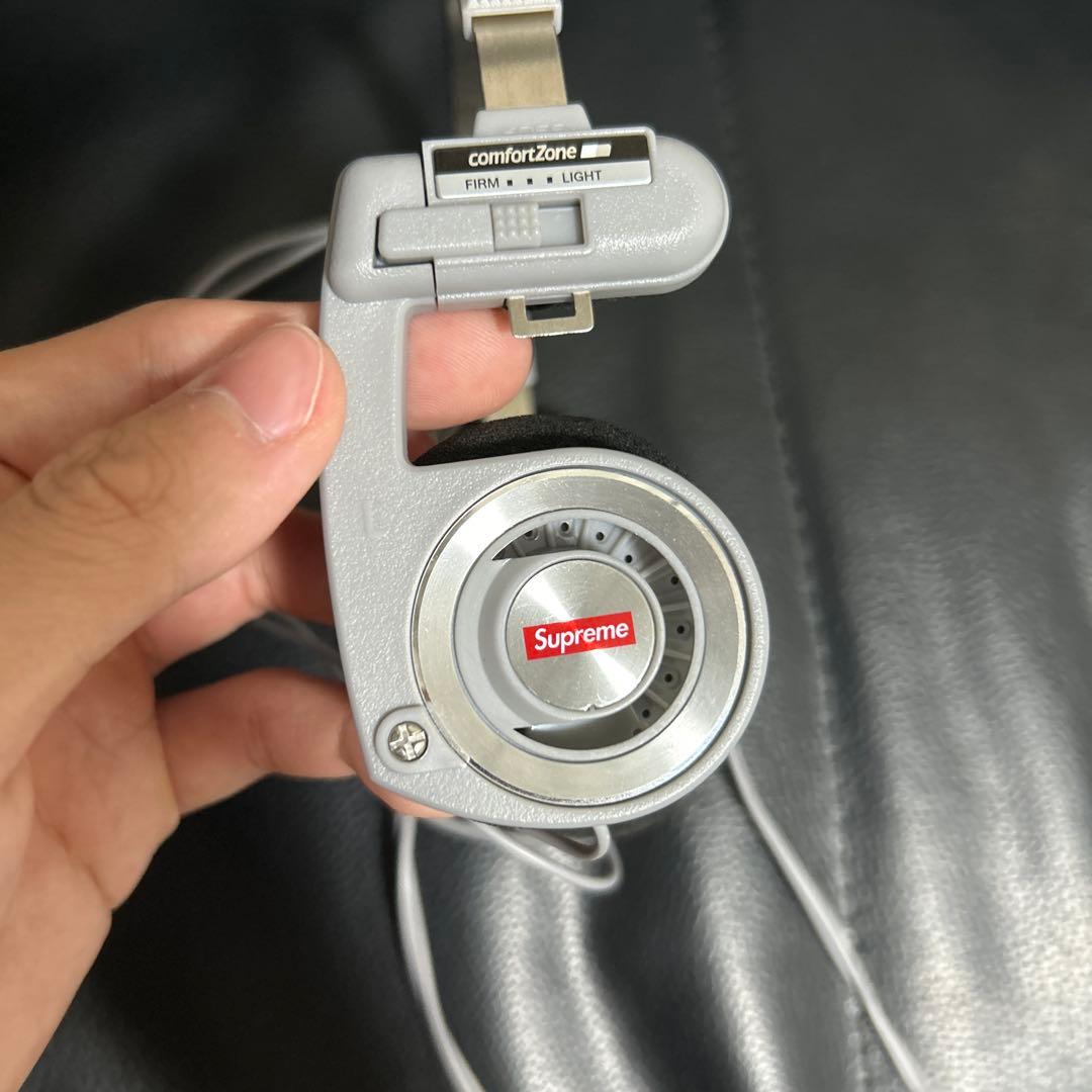 Supreme KOSS 有線ヘッドホン