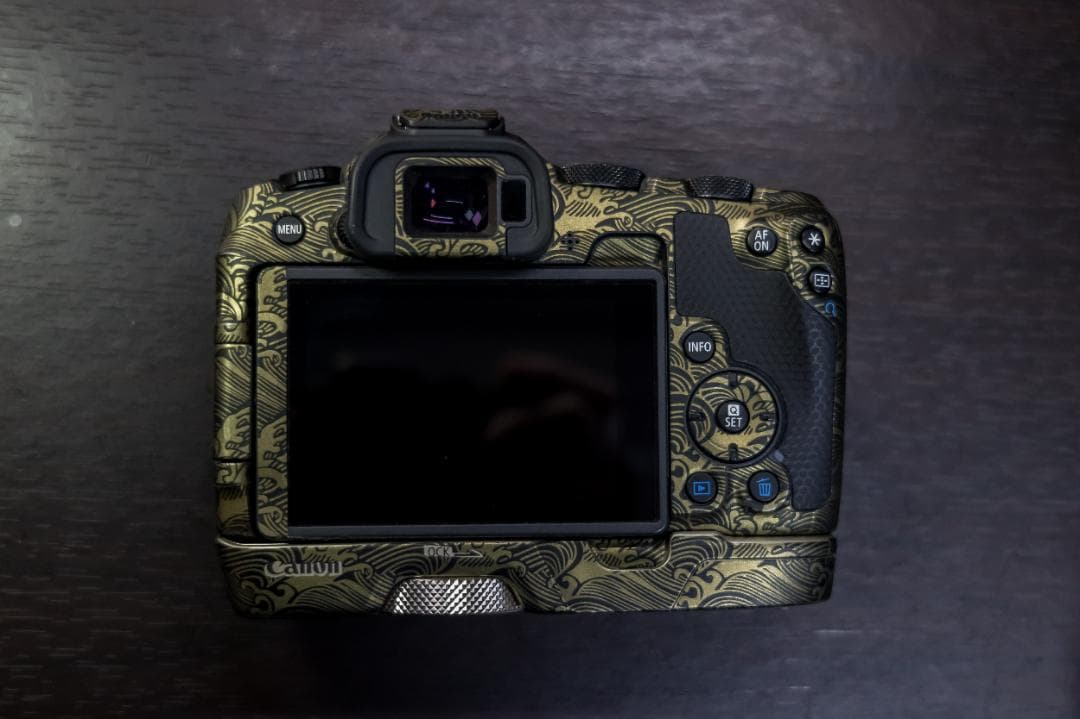 キヤノン Canon EOS R8