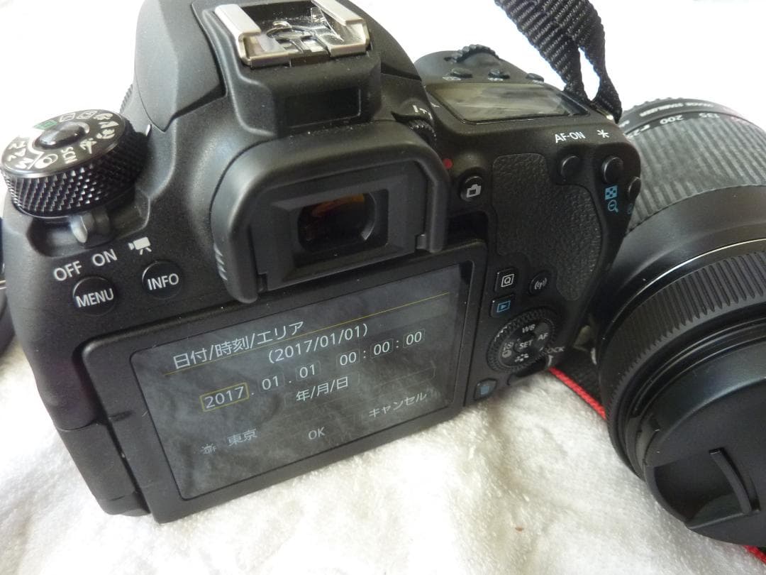 中古　CANON　EOS9000D 　　rivin