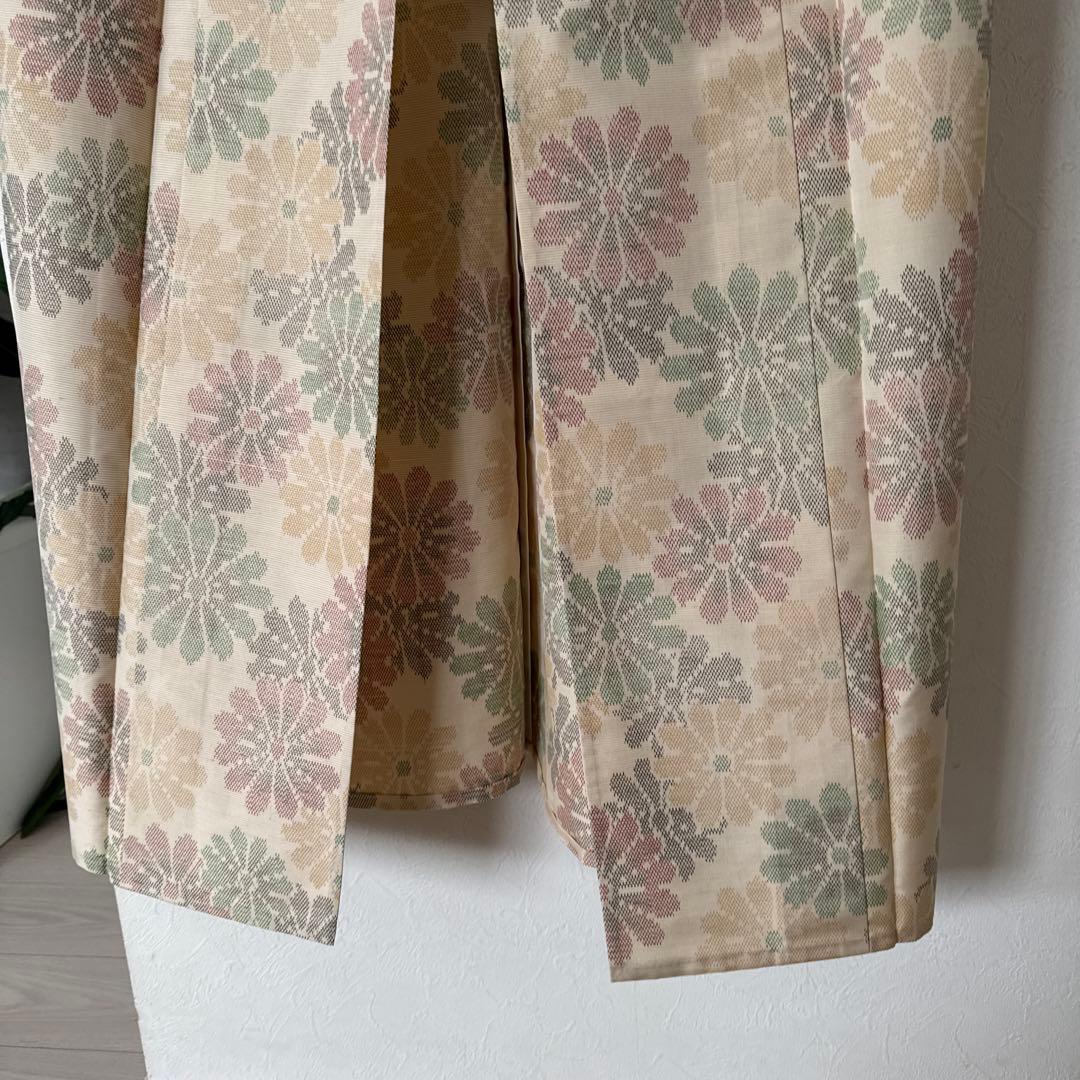 大島紬　白大島　菊尽くし　単　多色　着物　広衿　小紋　きくづくし　花柄　正絹