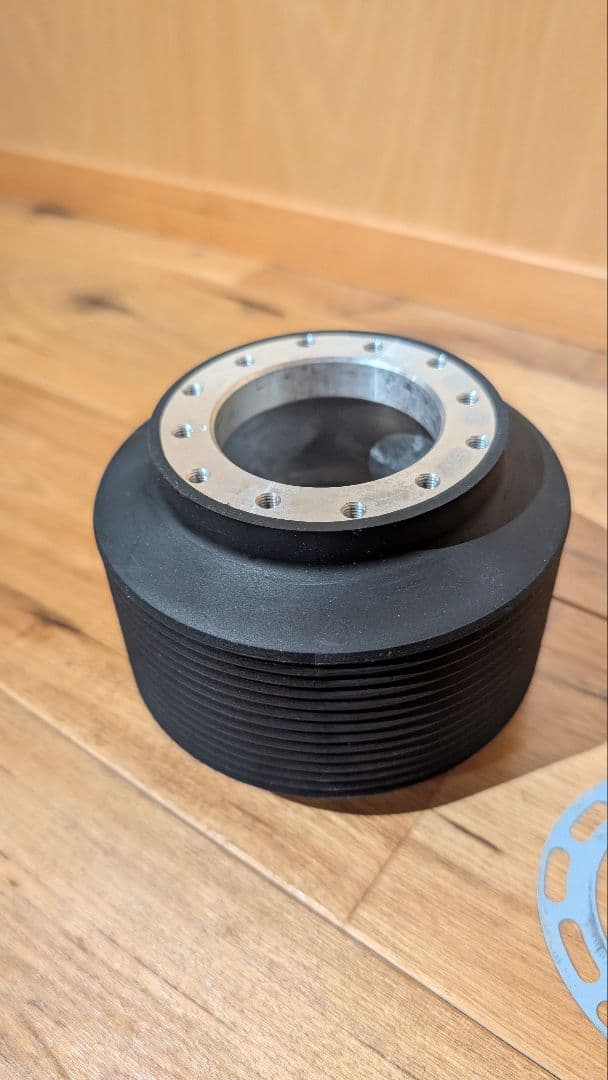 WorksBell（ワークスベル）ステアリングボス 9908 VW UP!