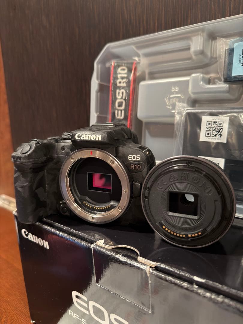 【極美品】Canon EOS R10 レンズキット+おまけ付き