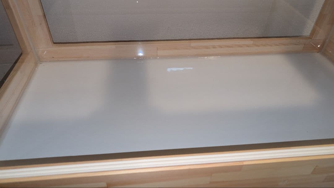 赤松集成材18ミリ幅90縦45奥行45全面アクリル板仕様木材オイル仕上げ！