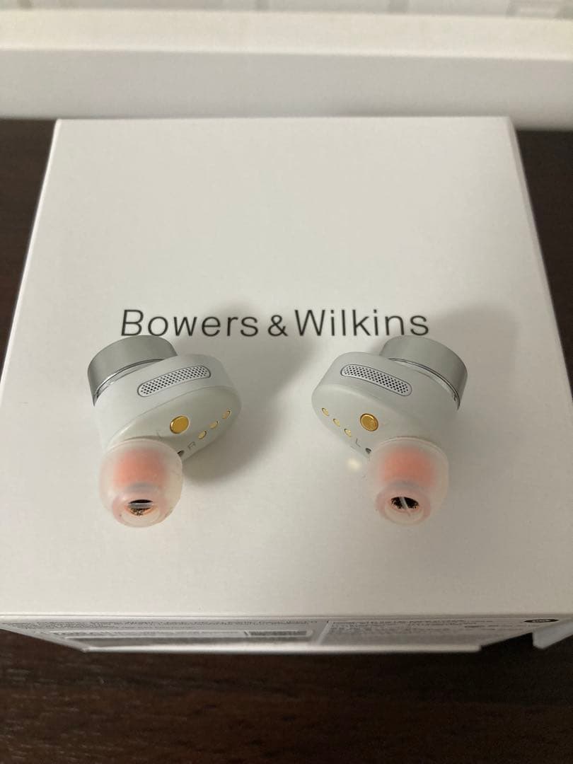 イヤホン Bowers & Wilkins Pi5 S2
