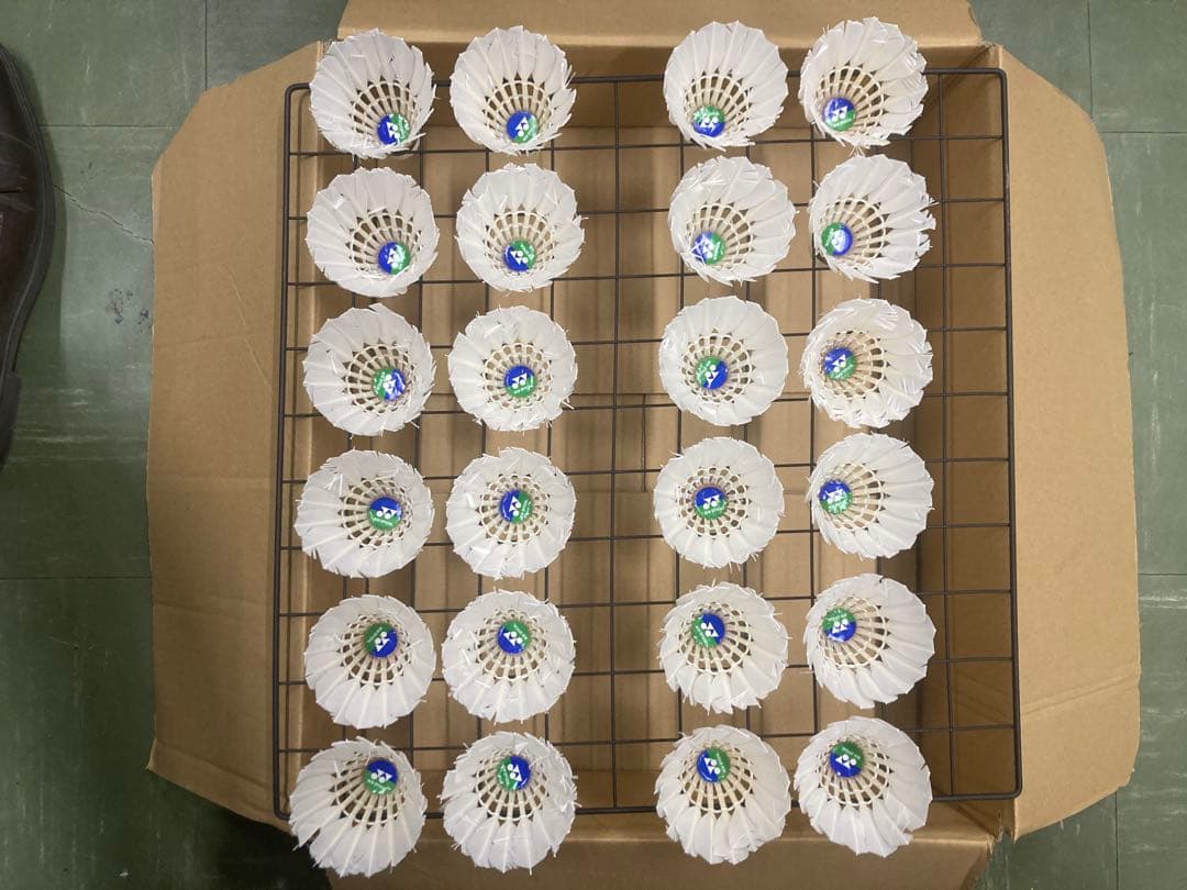 【美品】ニューオフィシャル　リペア済み　基礎打ち・ノック用シャトル120個