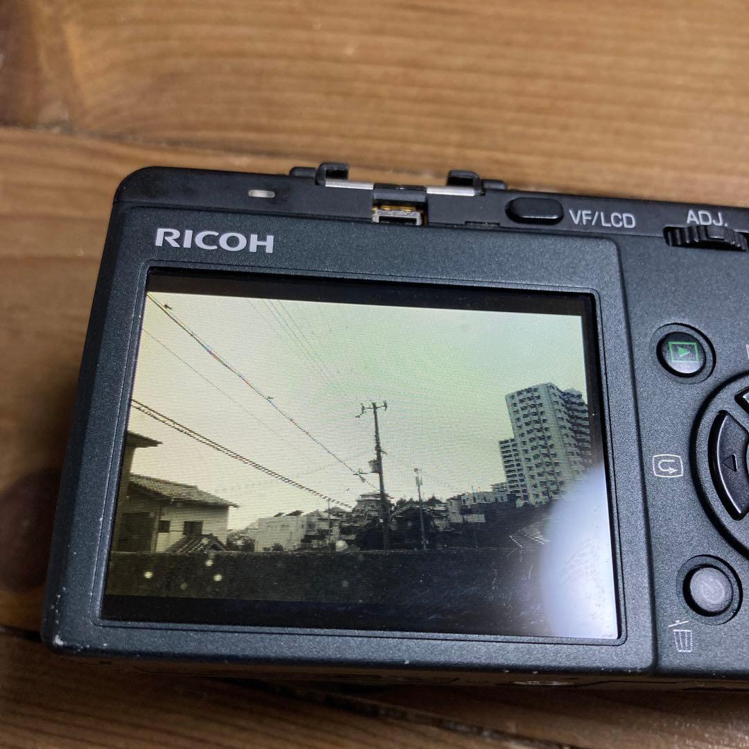 リコー　GX100