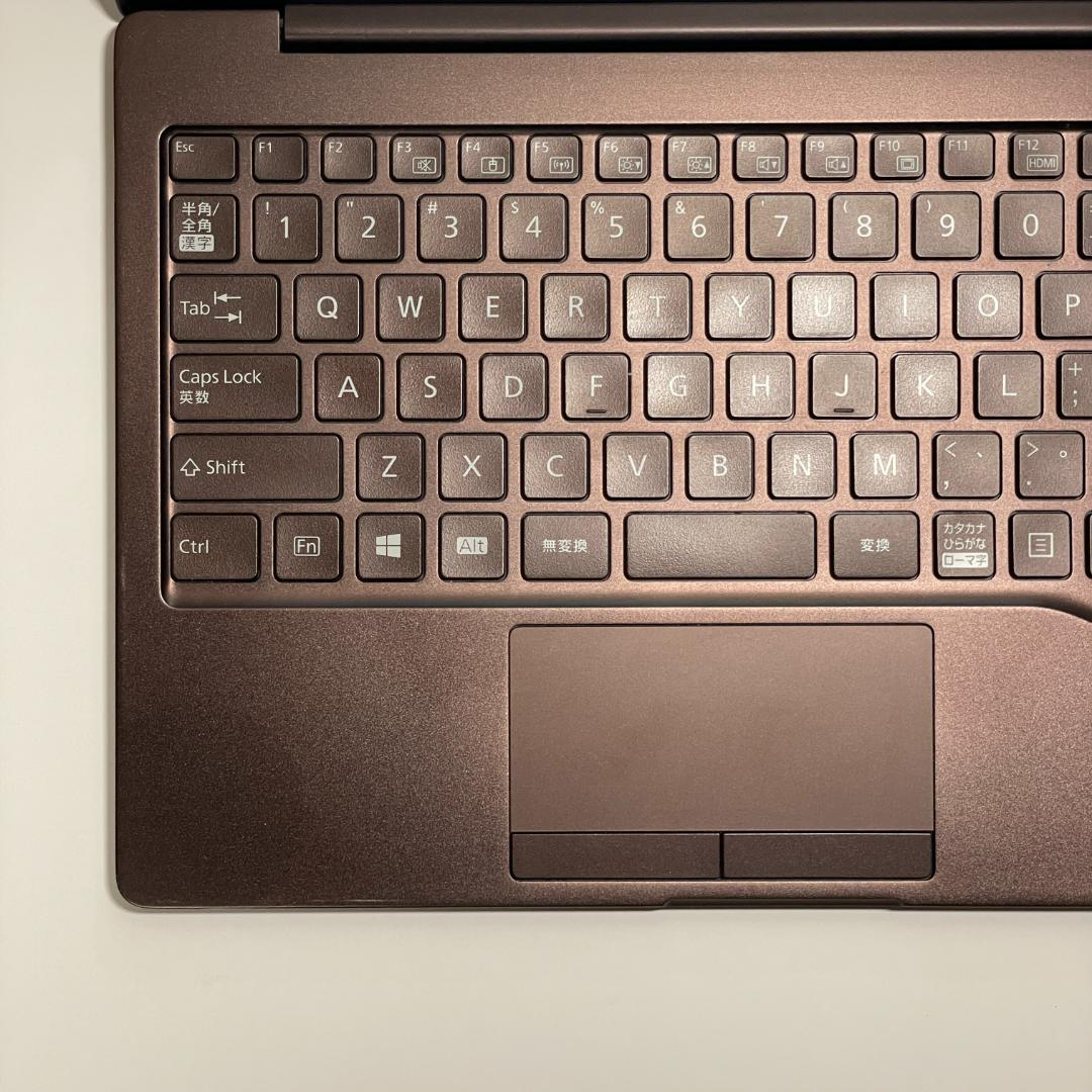 ★希少★ 第11世代i5 LIFEBOOK ノートPC win11 軽量 SSD