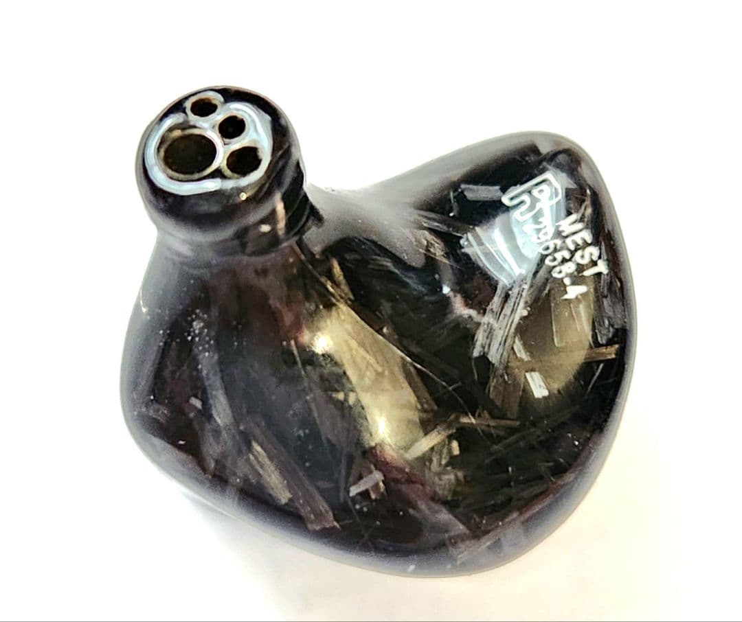 イヤホン Unique Melody MEST