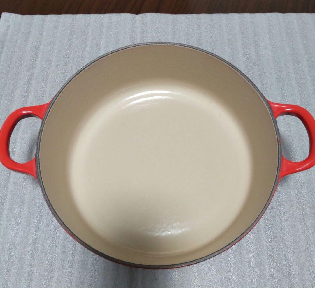 LE CREUSET ココット・ジャポネーズ　チェリーレッド　22センチ