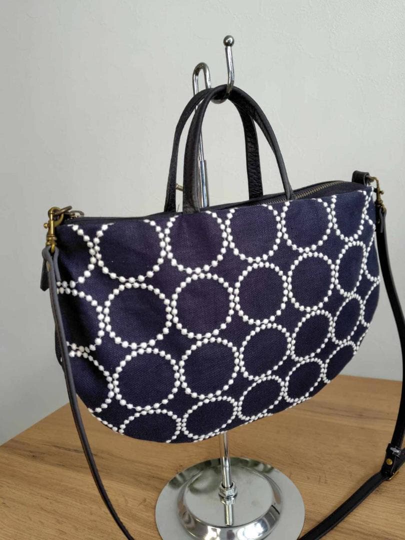 ミナペルホネン/2025tambourineタンバリンネイビー×白/Mサイズ