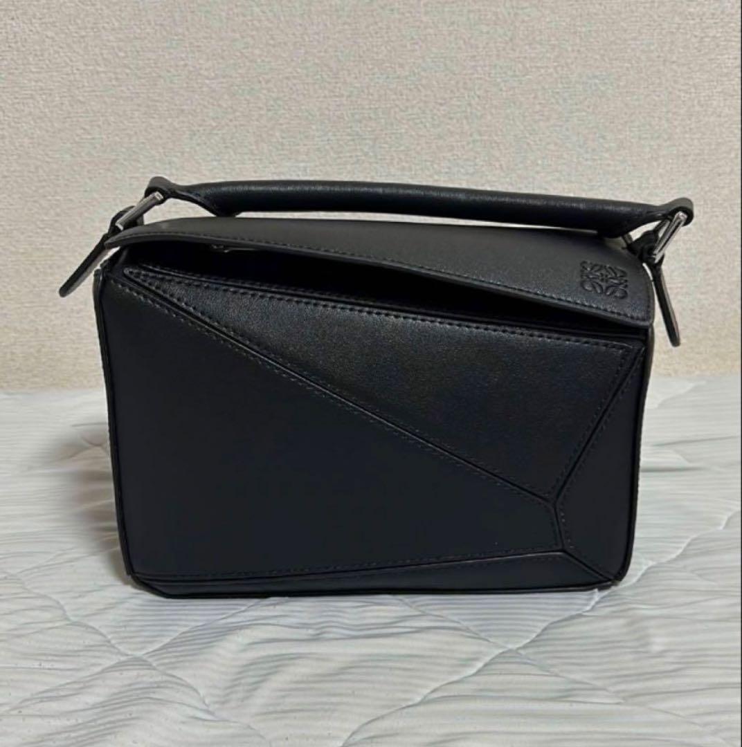 Loewe パズルバッグ　ミディアム