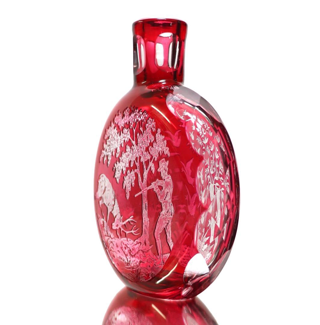 オールド・サンルイ 美品 ルビー被せクリスタル カメオ彫刻 香水瓶 二つの情景