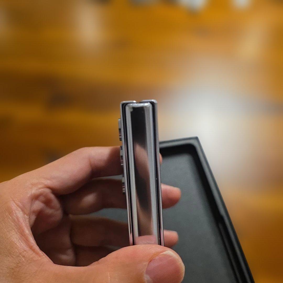 Galaxy z fold 5 SC-55D 国内simフリー　sペン付き