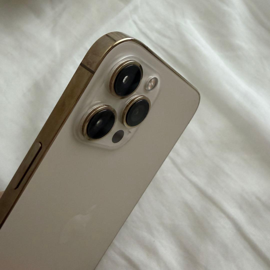 Apple iPhone 12 Pro max ゴールド 本体