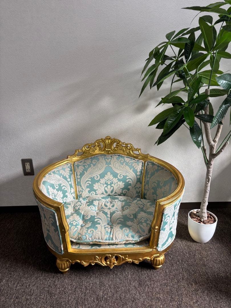 ロココ調　クラシック家具　ペット用ソファ　ベッド　アンティーク