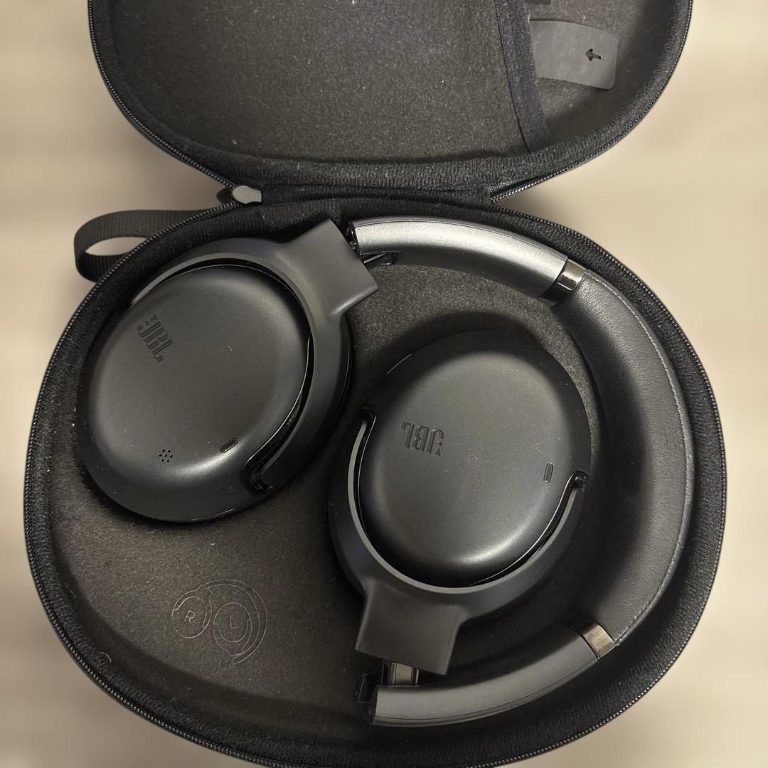 JBL ONE M2ワイヤレスヘッドホン