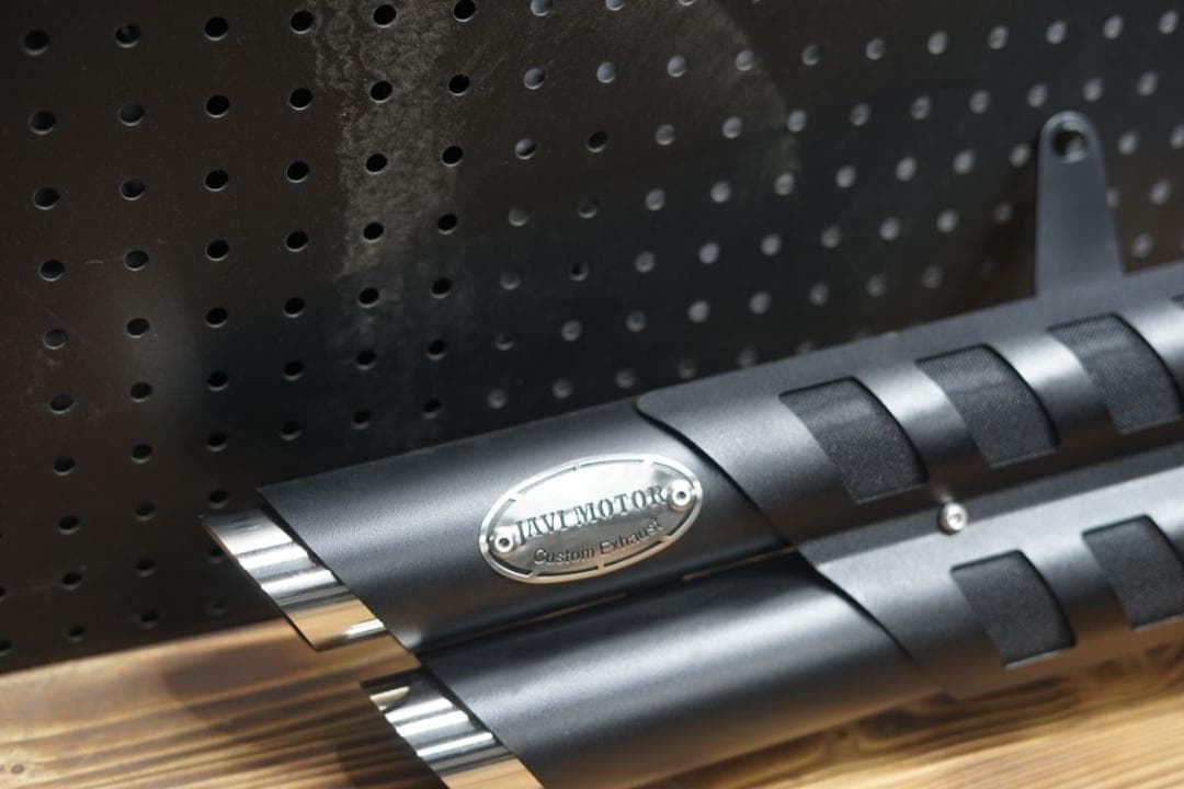 オマケあり　レブル250 2023年以降　２本出しマフラー Gem x Javi