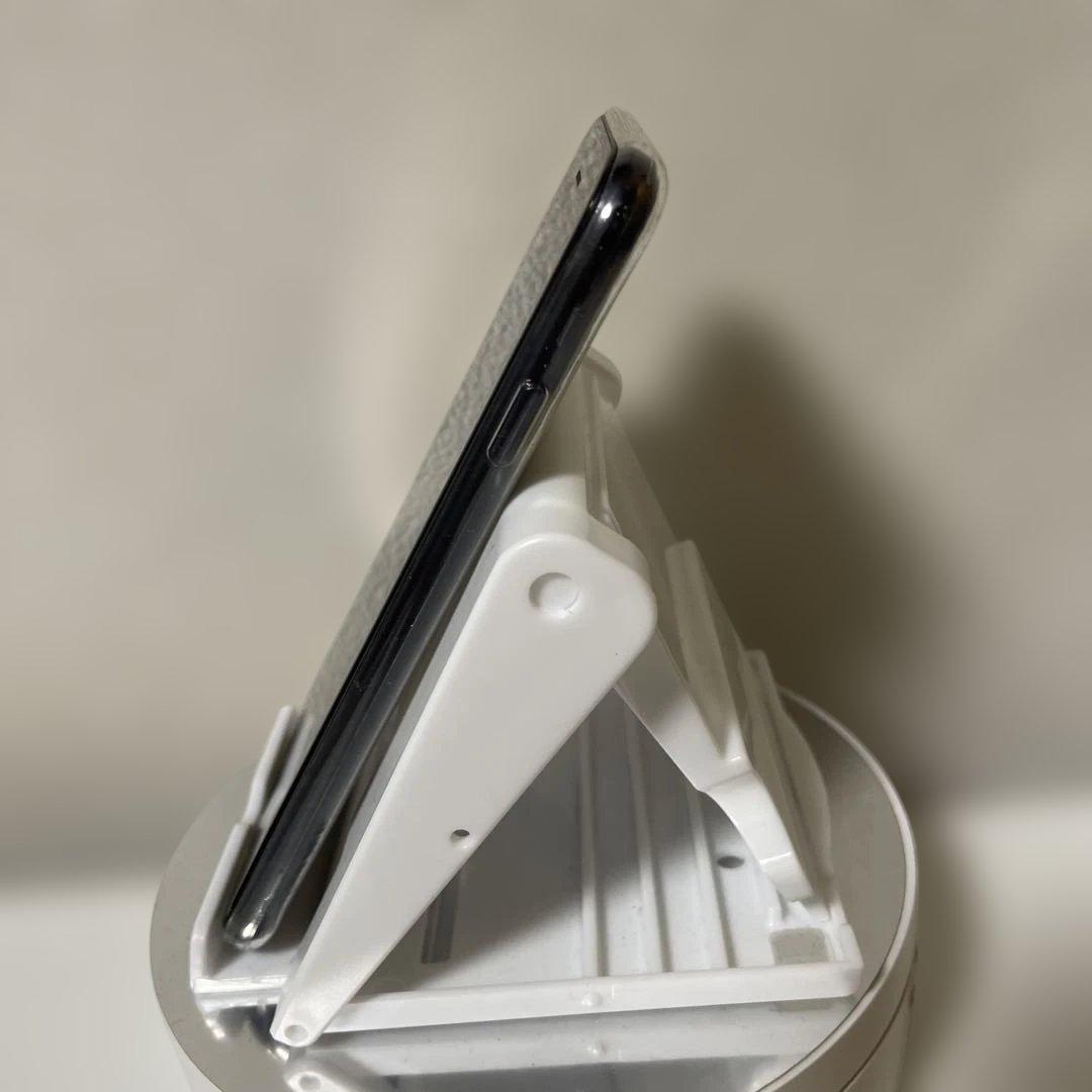 iPhone SE (第2世代) 128GB バッテリー100% simフリー