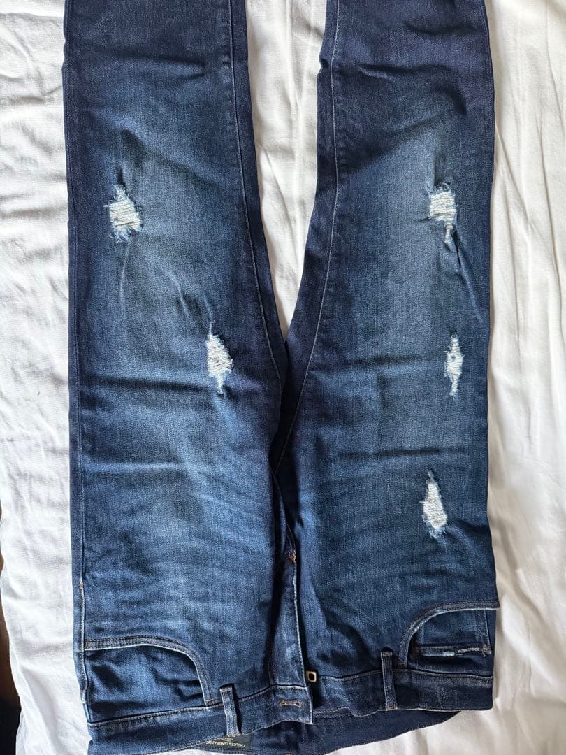 【古着】DOLCE&GABBANAドルチェ&ガッバーナ　スキニーデニム　52