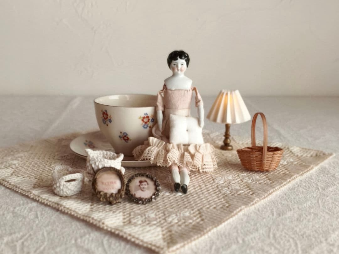 * vintage doll ୨୧ * 小さな チャイナヘッドドールさん