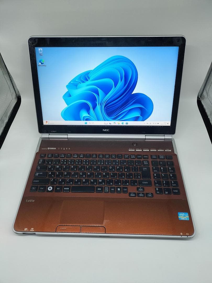 【NEC】爆速Corei7/新品SSD128GB 15.6ノートパソコン C13