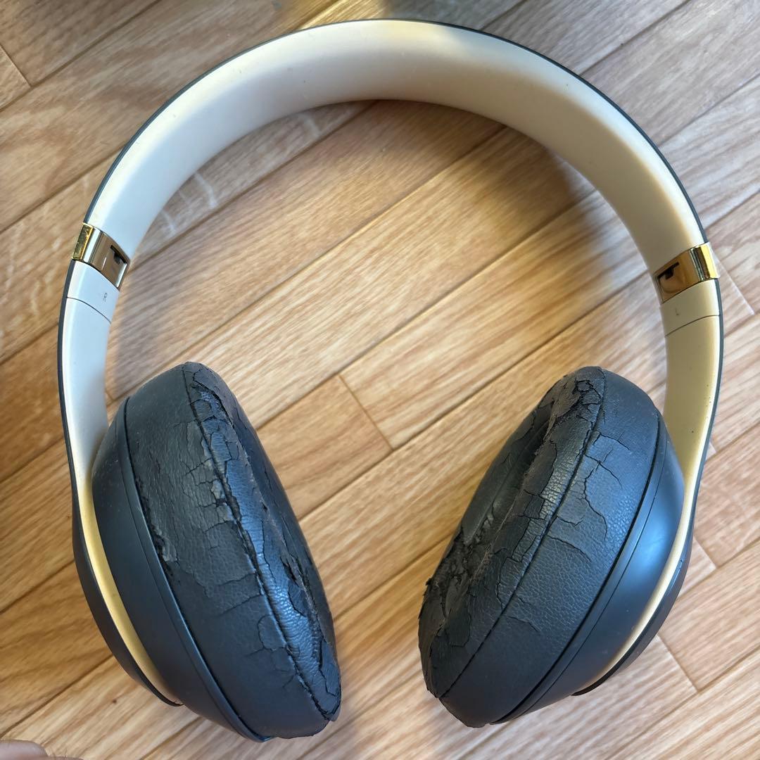 Beats Studio3 WIRELESS シャドーグレイ