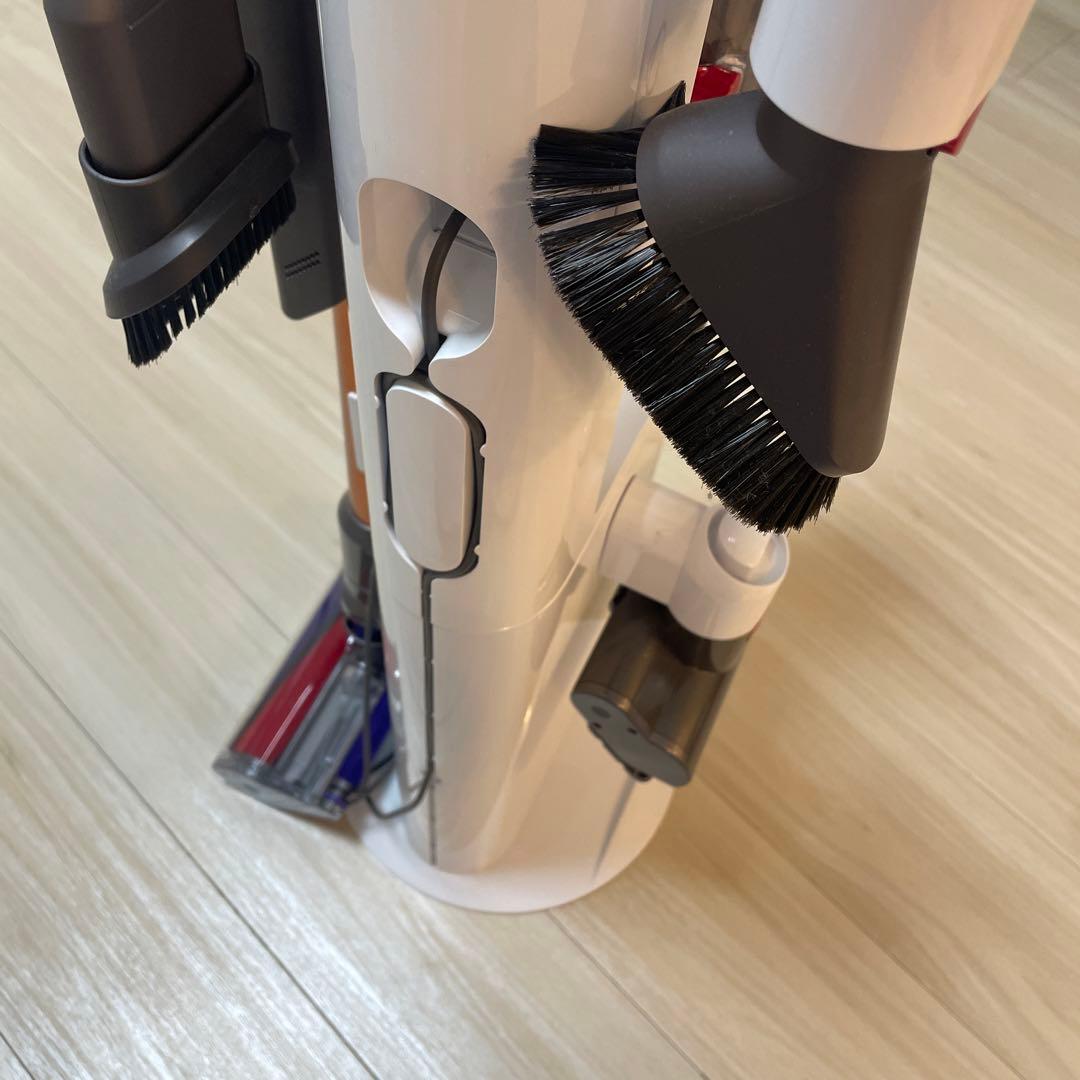 ダイソン　v10 fluffy 掃除機　サイクロン