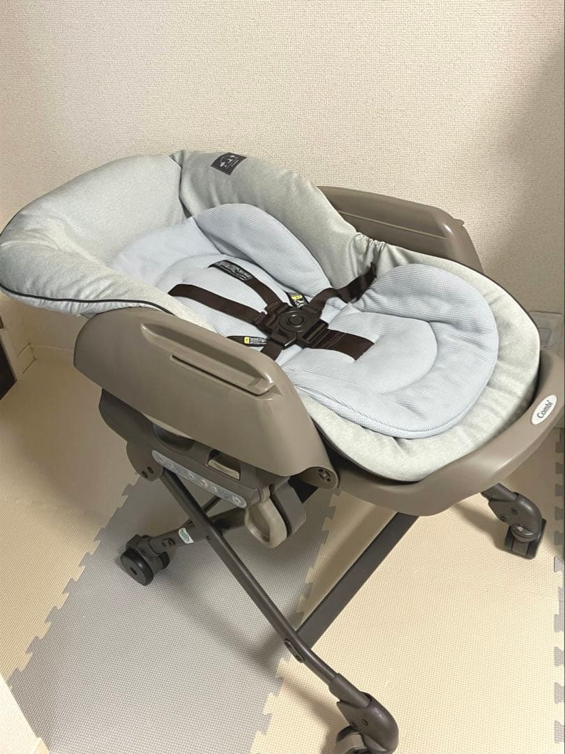 COMBI コンビ　ネムリラ　オートスウィング　 auto swing