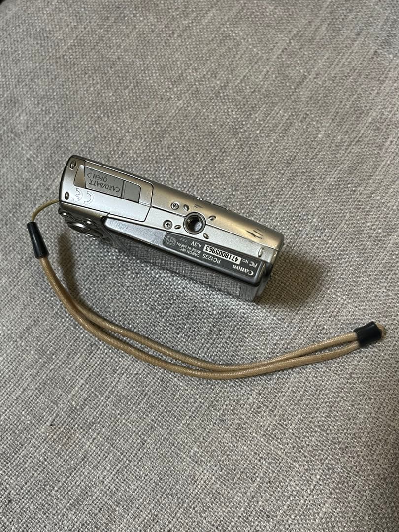 Canon IXY DIGITAL 810 IS コンパクトデジタルカメラ