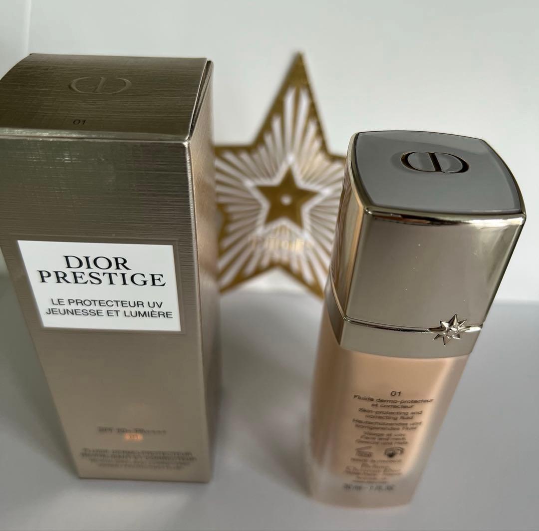 Dior プレステージ　ホワイト ル プロテクター UV ルミエールBB01