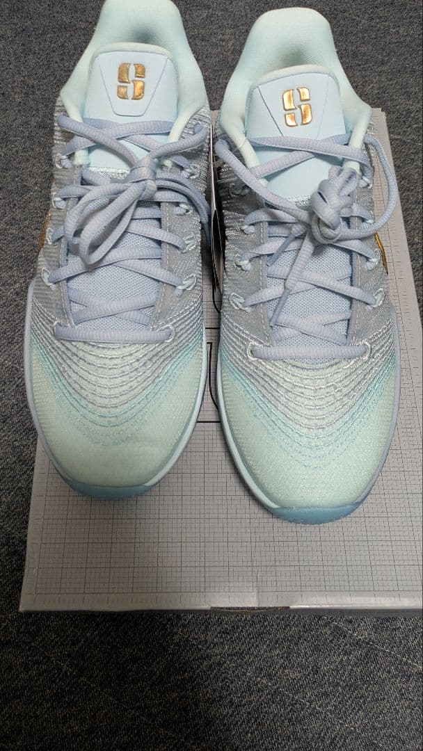 未使用Nike sabrina3 EPライトブルー/ゴールド　26cm