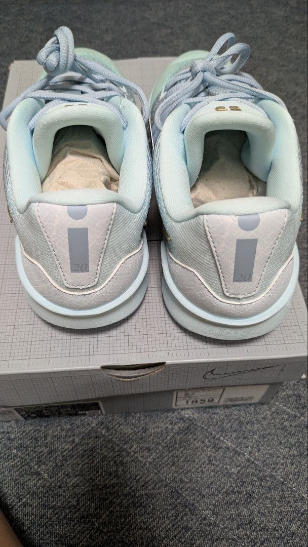 未使用Nike sabrina3 EPライトブルー/ゴールド　26cm