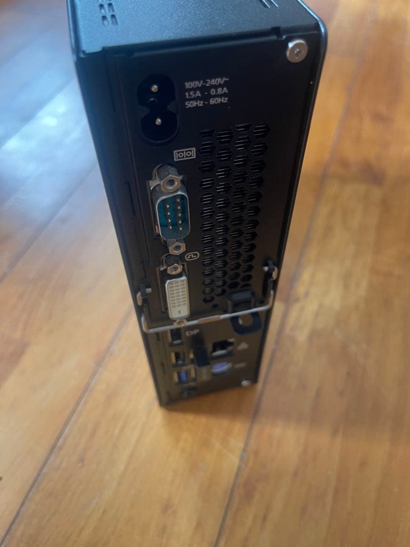 富士通 Q556/P i5/4GB/HD500GB/Win11/Office