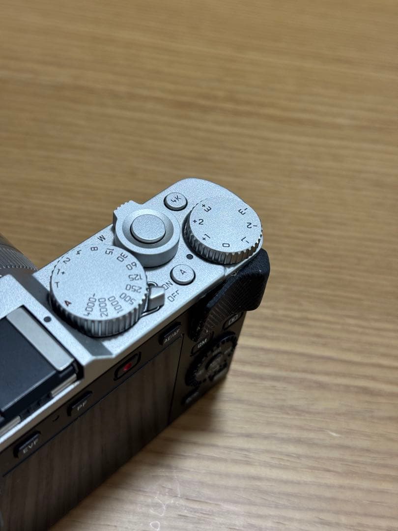 LEICA D-LUX 7 コンパクトデジタルカメラ